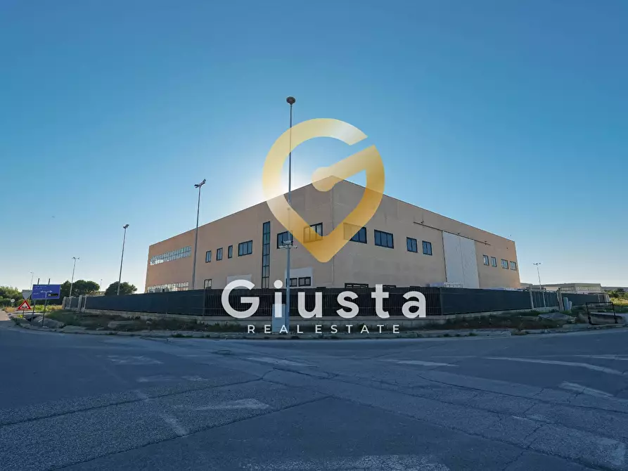 Immagine 1 di Capannone industriale in vendita  in Via Alfred nobel a Brindisi