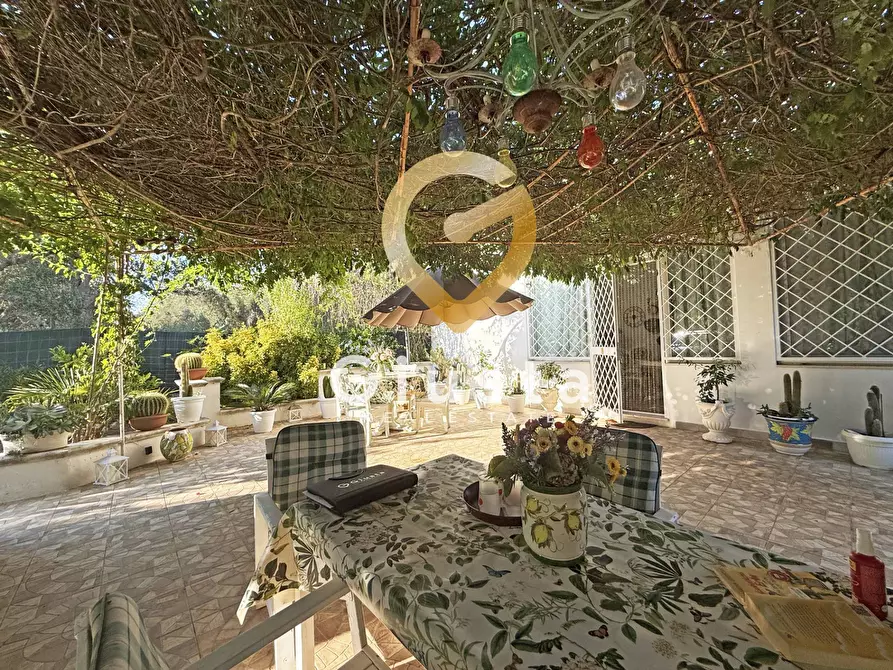 Immagine 5 di Villa in vendita  in Contrada Tanusci a Latiano
