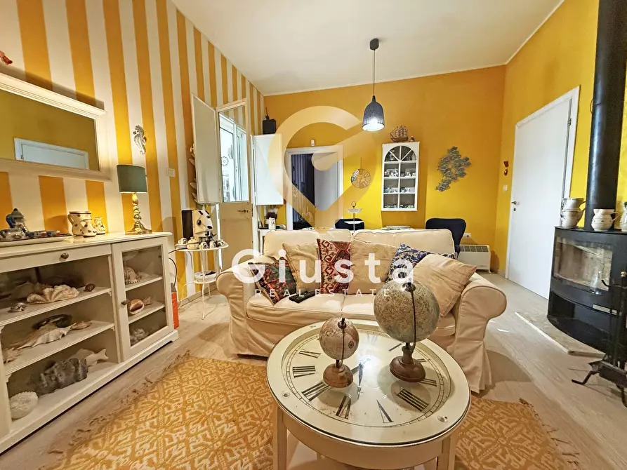 Immagine 12 di Villa in vendita  in Contrada Tanusci a Latiano