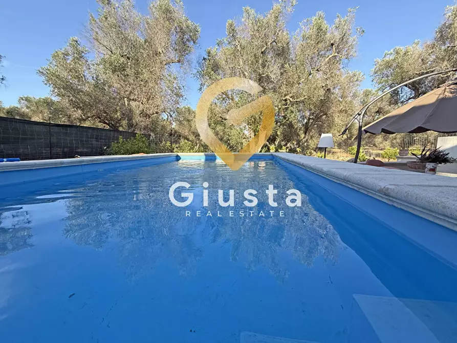 Immagine 22 di Villa in vendita  in Contrada Tanusci a Latiano