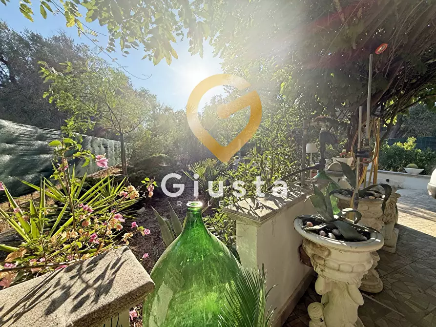 Immagine 30 di Villa in vendita  in Contrada Tanusci a Latiano