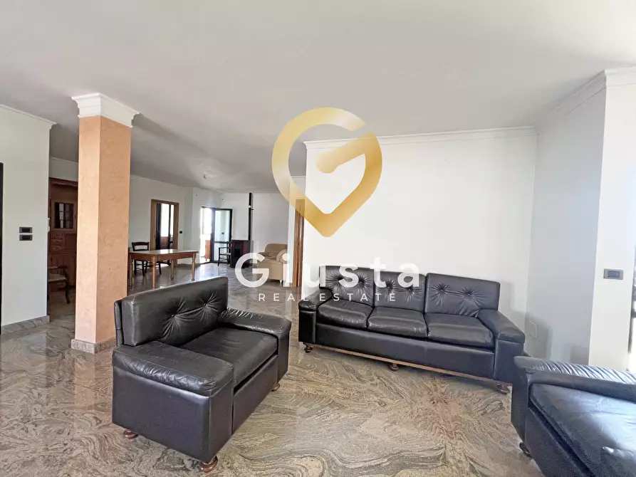 Immagine 10 di Appartamento in vendita  in Via Guglielmo Marconi 116 a Mesagne