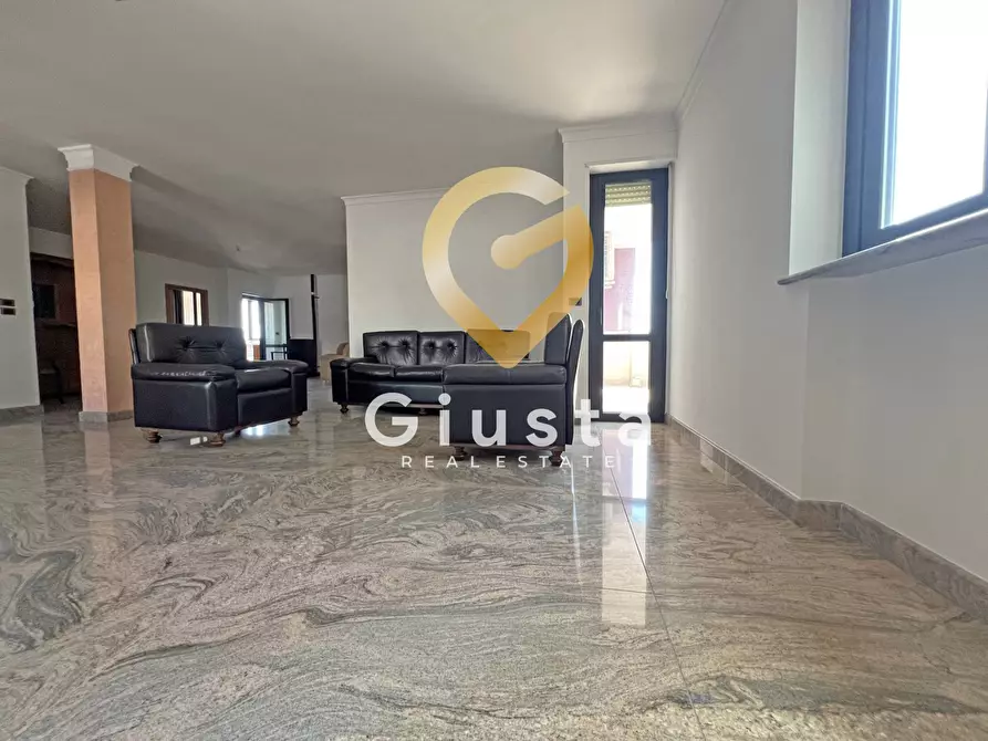 Immagine 11 di Appartamento in vendita  in Via Guglielmo Marconi 116 a Mesagne