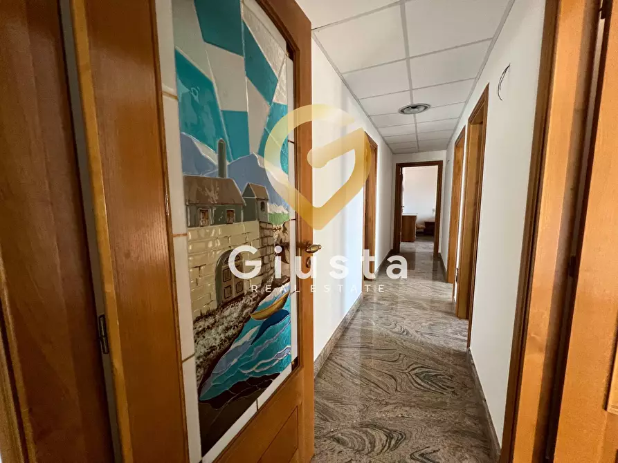 Immagine 15 di Appartamento in vendita  in Via Guglielmo Marconi 116 a Mesagne