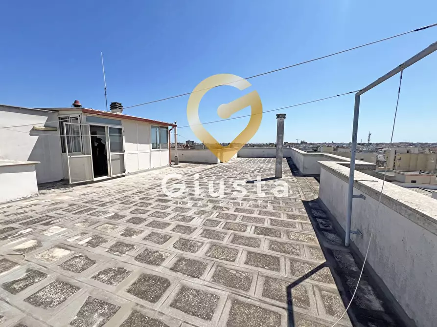 Immagine 32 di Appartamento in vendita  in Via Guglielmo Marconi 116 a Mesagne