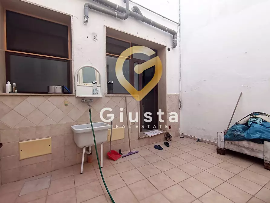 Immagine 15 di Casa indipendente in vendita  in Via Roma 46 a San Vito Dei Normanni