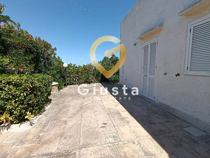 Immagine 7 di Villa in vendita  in Contrada fontanelle snc a Ostuni