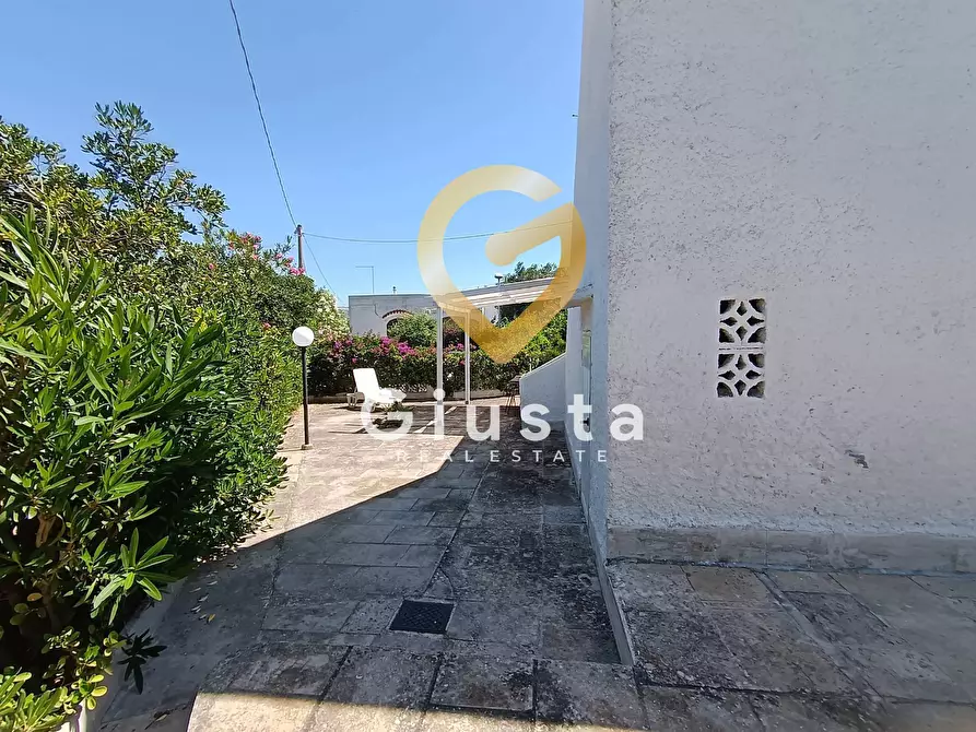 Immagine 9 di Villa in vendita  in Contrada fontanelle snc a Ostuni