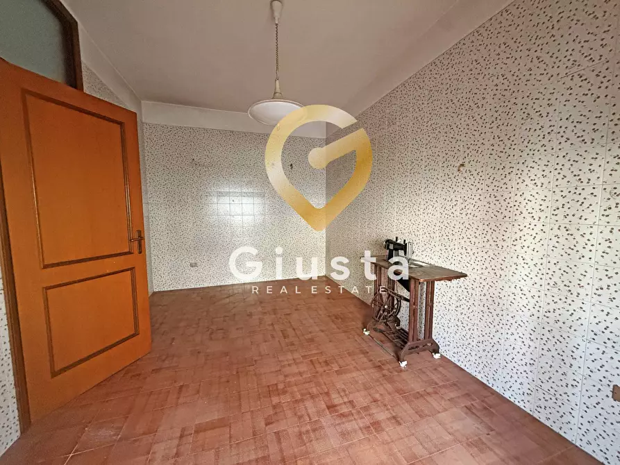 Immagine 13 di Appartamento in vendita  in Via Imperatore costantino 23 a Brindisi