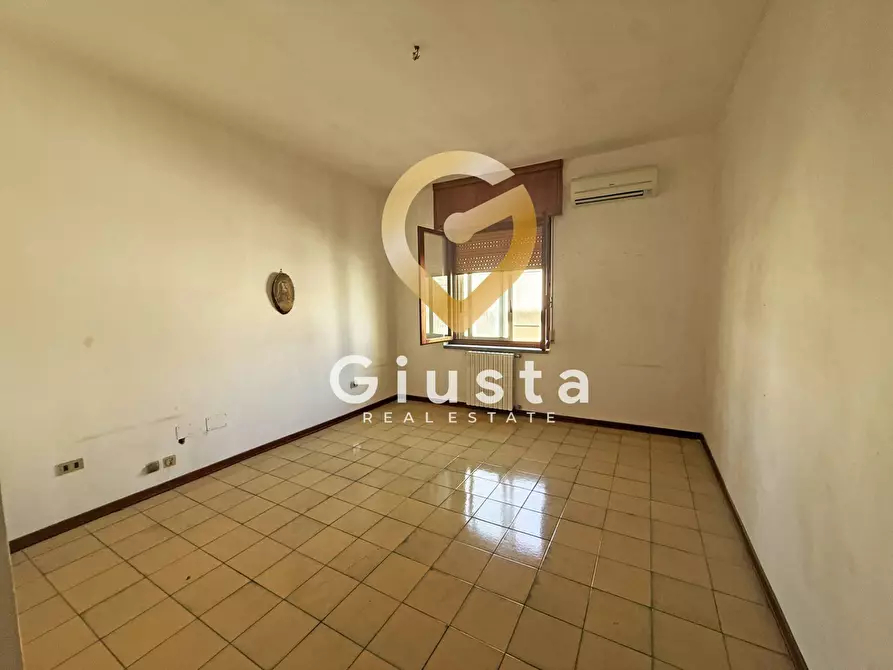 Immagine 19 di Appartamento in vendita  in Via Imperatore costantino 23 a Brindisi
