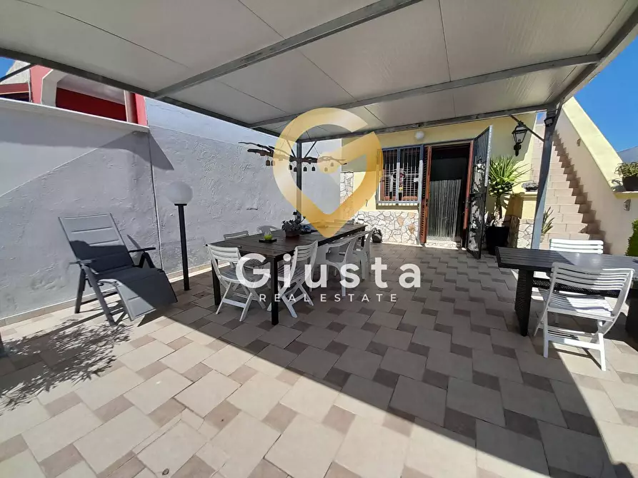 Immagine 6 di Villa in vendita  in Via Urbino 7 a Cellino San Marco