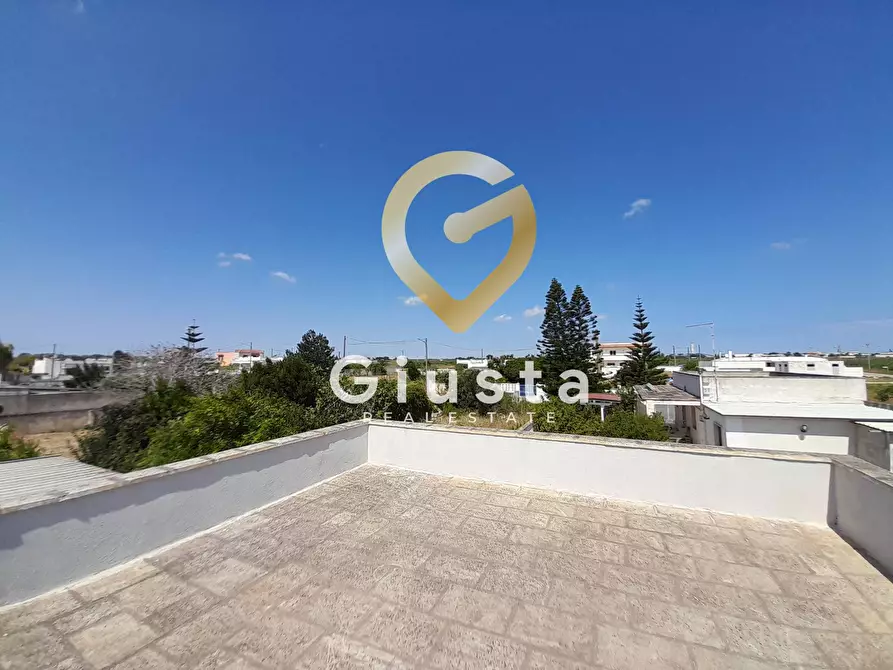 Immagine 21 di Villa in vendita  in Via Urbino 7 a Cellino San Marco