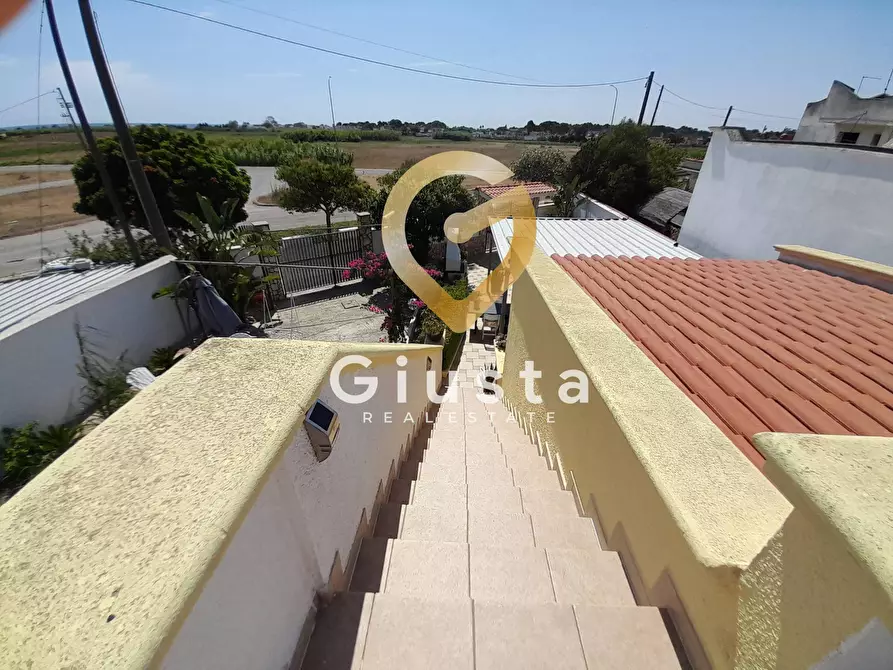 Immagine 25 di Villa in vendita  in Via Urbino 7 a Cellino San Marco