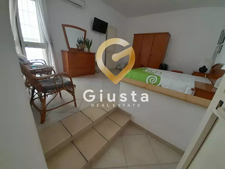 Immagine 43 di Villa in vendita  in Via Urbino 7 a Cellino San Marco