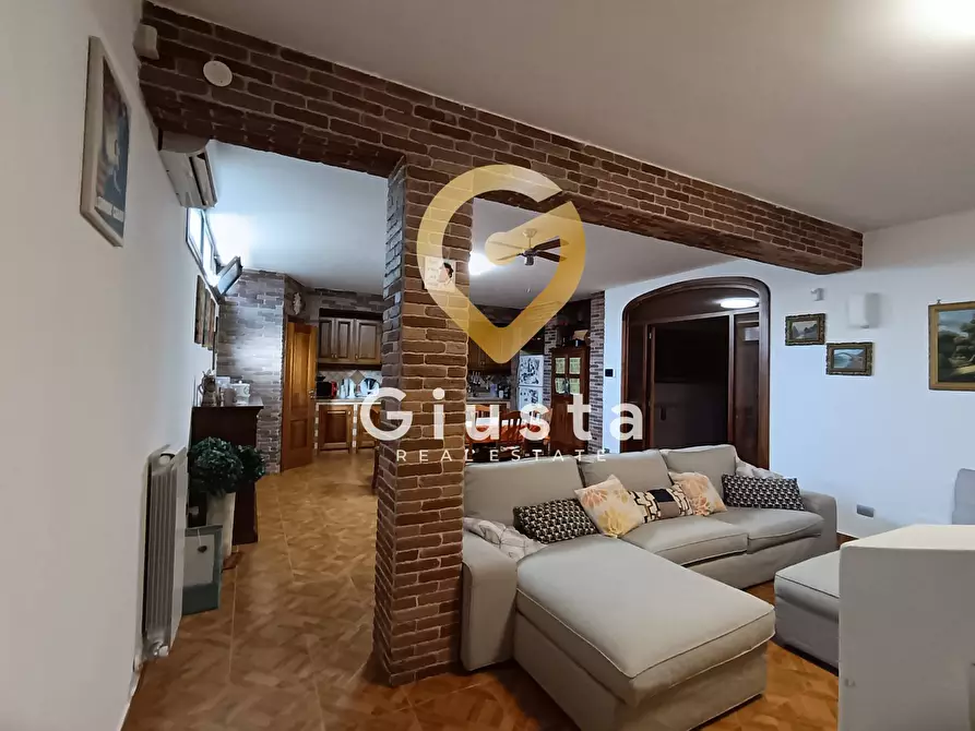 Immagine 27 di Casa indipendente in vendita  in Via  XI  Settembre snc a San Vito Dei Normanni