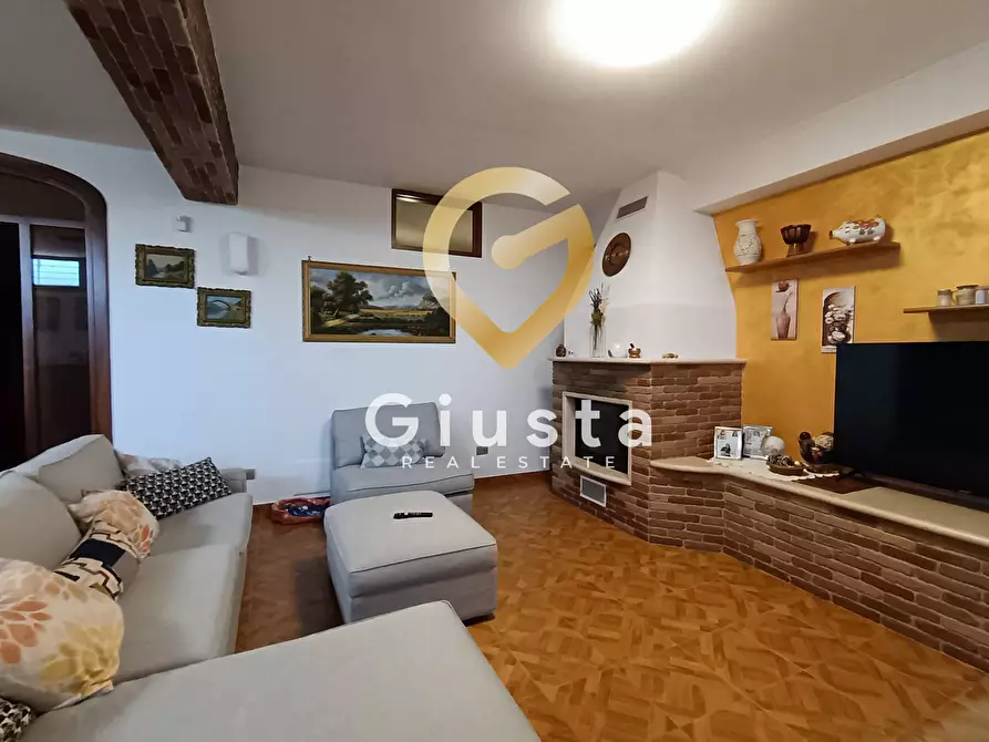 Immagine 28 di Casa indipendente in vendita  in Via  XI  Settembre snc a San Vito Dei Normanni