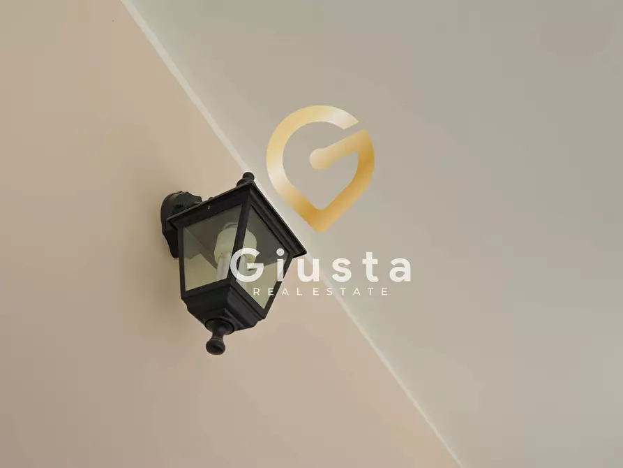 Immagine 31 di Appartamento in vendita  in Via Gerolamo Aleandro 11 a Brindisi