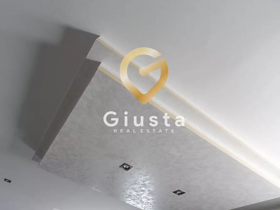 Immagine 32 di Appartamento in vendita  in Via Gerolamo Aleandro 11 a Brindisi