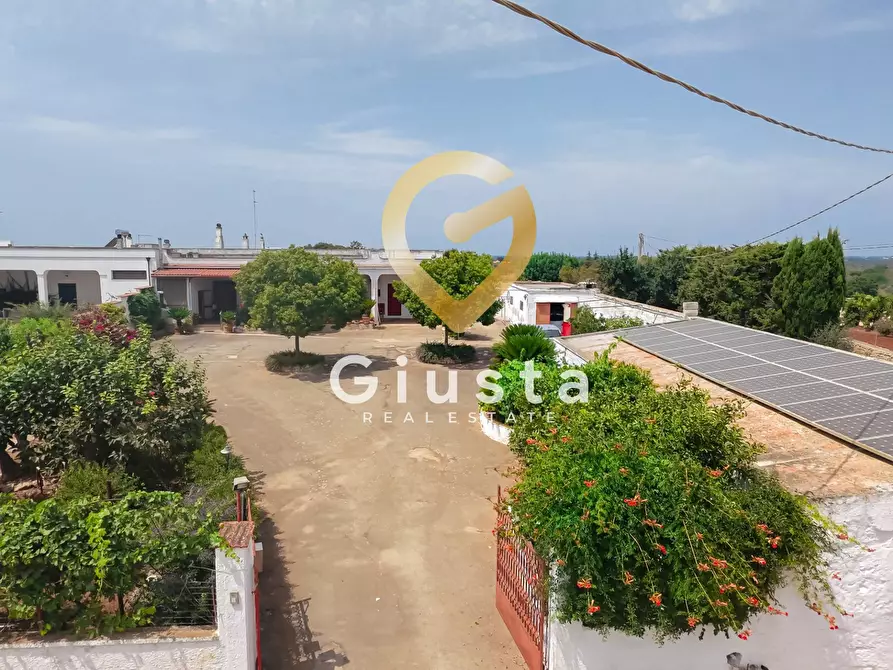 Immagine 2 di Rustico / casale in vendita  in CONTRADA CORREO 1 a Carovigno