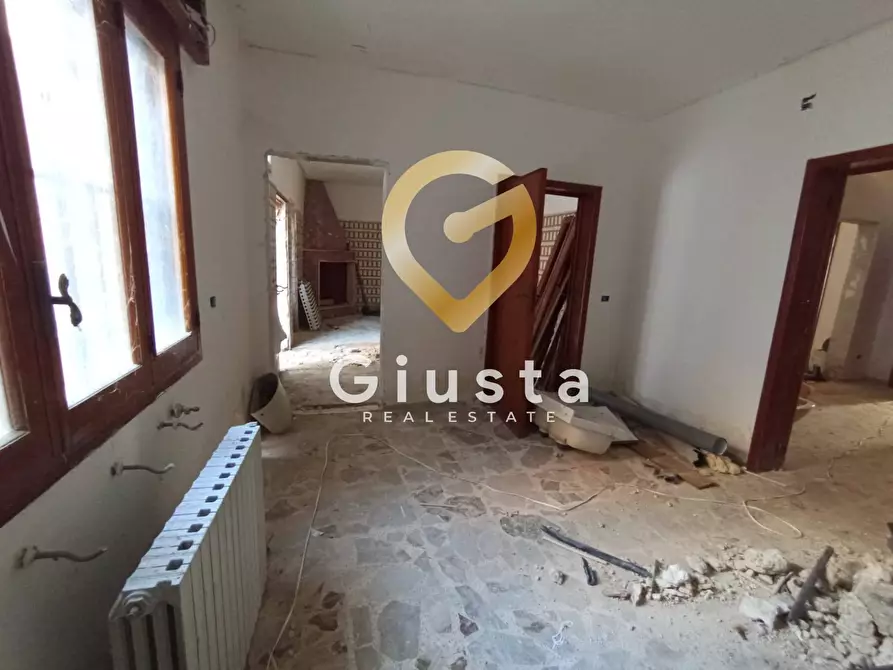 Immagine 14 di Casa semindipendente in vendita  in Via Tumo 87 a Mesagne