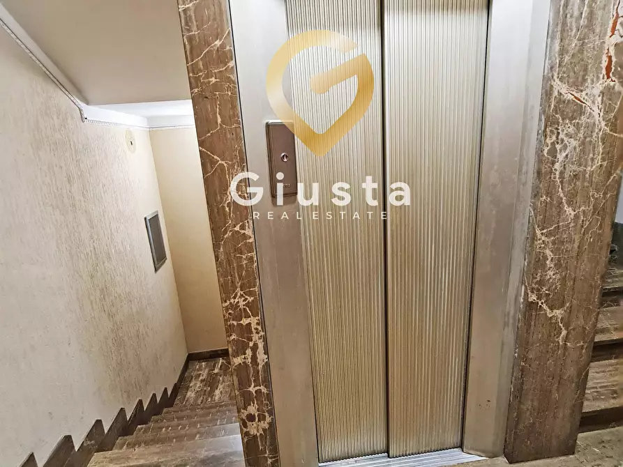 Immagine 3 di Appartamento in vendita  in Via Bastioni San Giorgio 18 a Brindisi