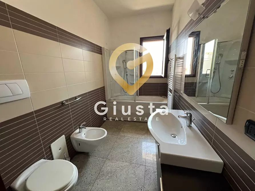 Immagine 11 di Appartamento in vendita  in Via Vittorio Veneto 15 a Mesagne