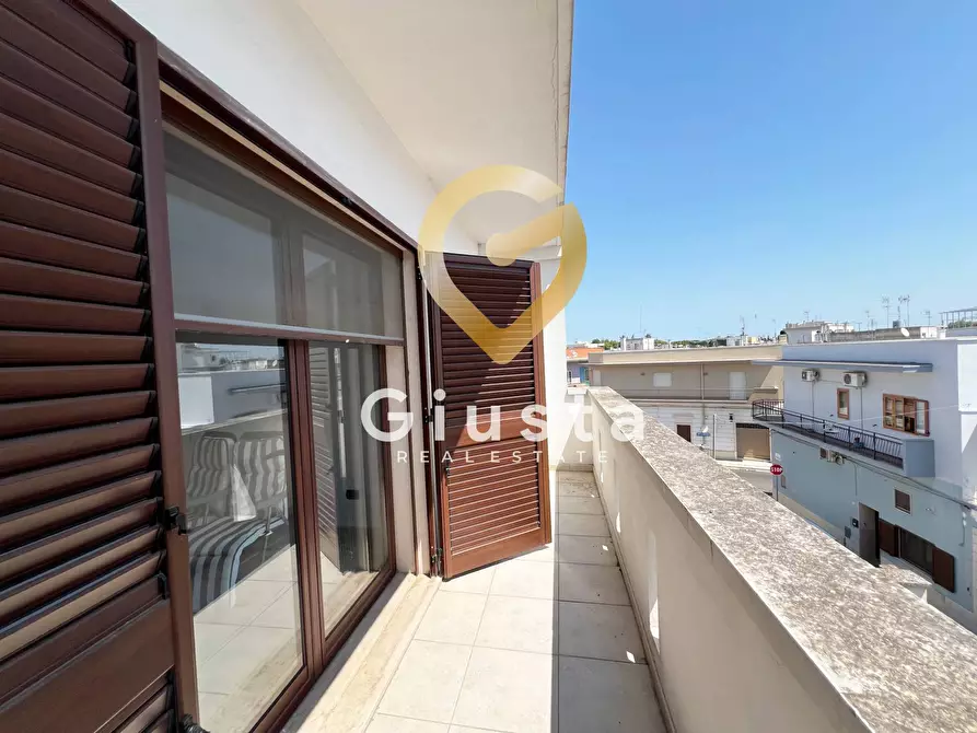 Immagine 16 di Appartamento in vendita  in Via Vittorio Veneto 15 a Mesagne