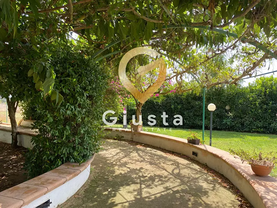 Immagine 29 di Villa in vendita  in Contrada Torricella Sn a Brindisi