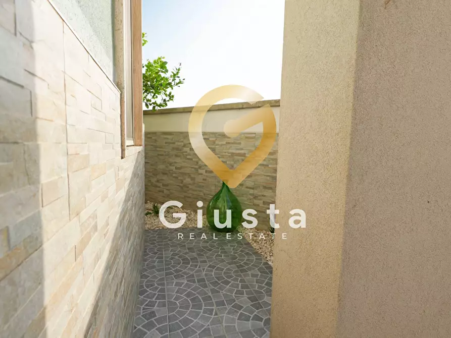 Immagine 27 di Appartamento in vendita  in Via Agrigento 60 a Mesagne