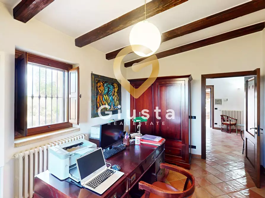 Immagine 33 di Villa in vendita  in Strada Vicinale San Pancrazio snc a Gragnano