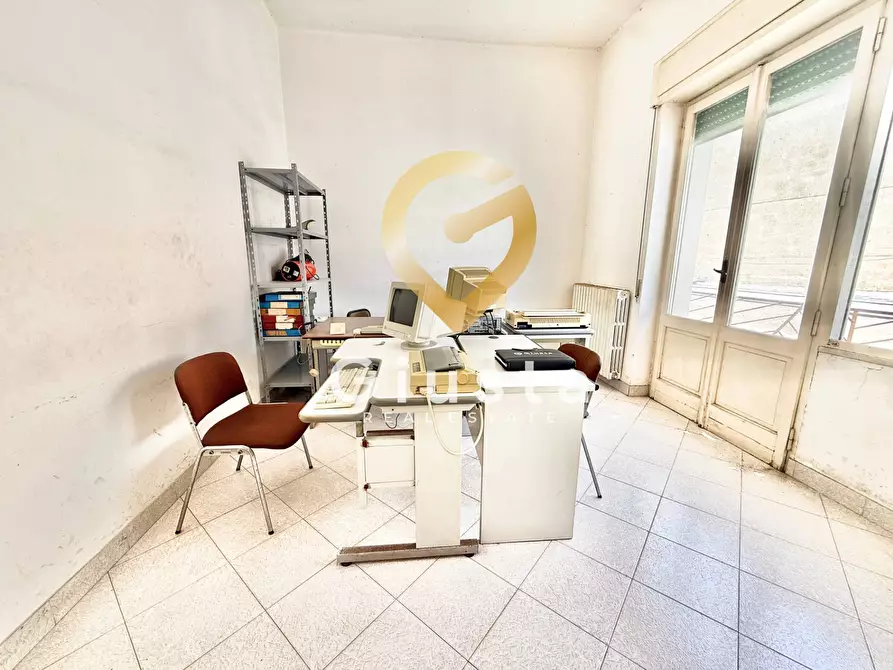 Immagine 11 di Appartamento in vendita  in Via Federico II di Svevia 8 a Brindisi