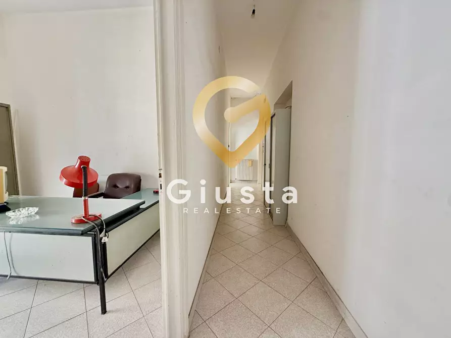 Immagine 15 di Appartamento in vendita  in Via Federico II di Svevia 8 a Brindisi