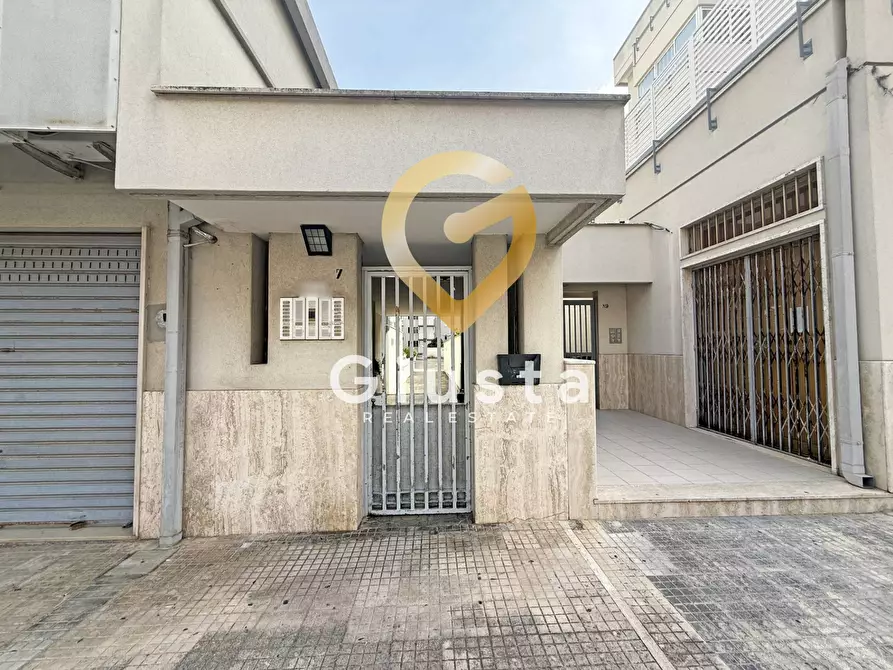 Immagine 5 di Appartamento in vendita  in Via Danimarca 7 a Brindisi