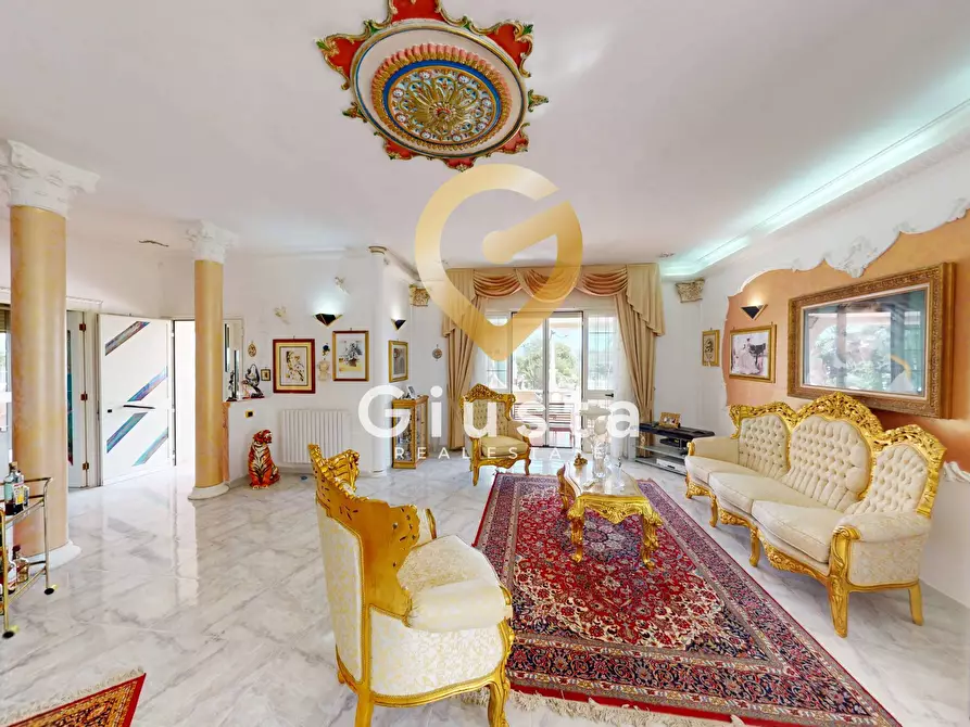 Immagine 9 di Villa in vendita  in Strada Palmarini a Brindisi