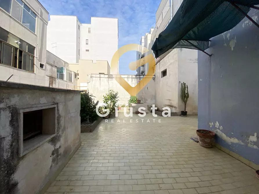 Immagine 18 di Casa indipendente in vendita  in via  Ponte Ferroviario 23 a Brindisi