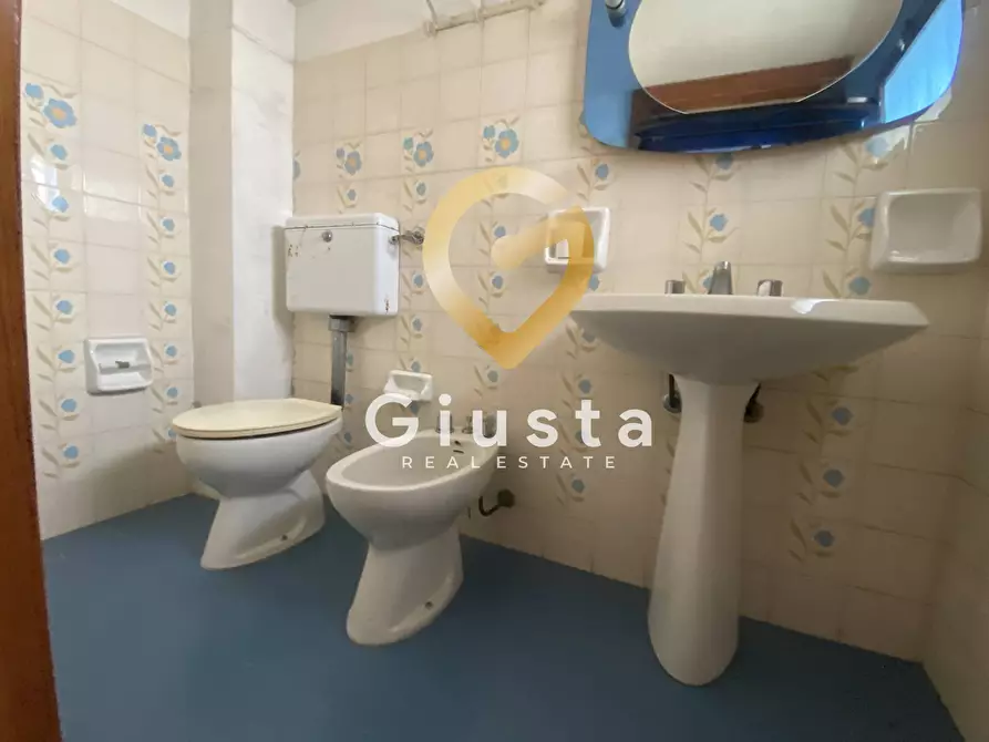 Immagine 29 di Casa indipendente in vendita  in via  Ponte Ferroviario 23 a Brindisi