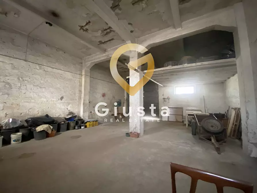 Immagine 35 di Casa indipendente in vendita  in via  Ponte Ferroviario 23 a Brindisi