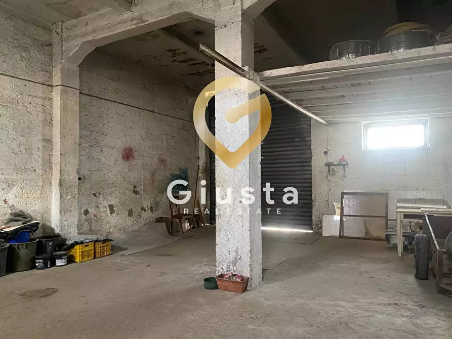 Immagine 36 di Casa indipendente in vendita  in via  Ponte Ferroviario 23 a Brindisi