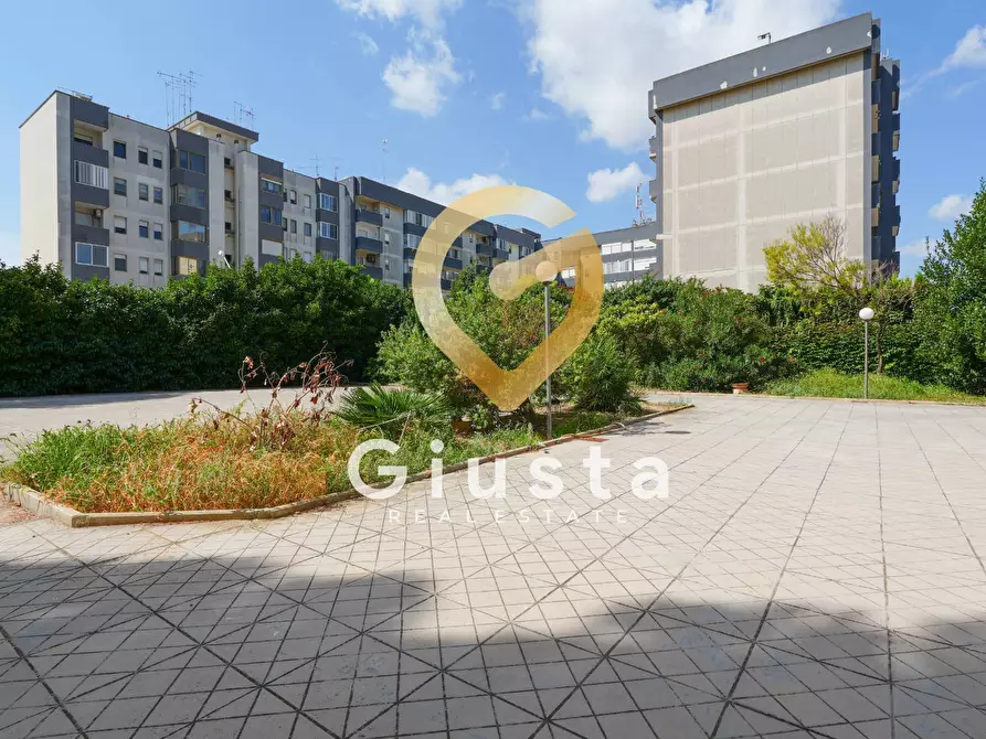 Immagine 3 di Appartamento in vendita  in Via Leonardo da Vinci 28 a Brindisi