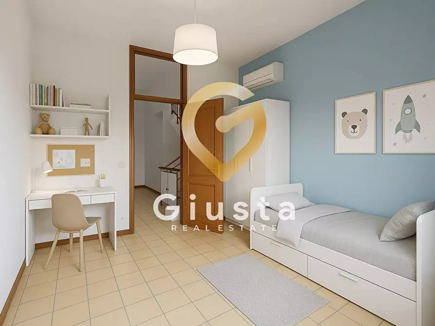 Immagine 38 di Appartamento in vendita  in Via Imperatore costantino 23 a Brindisi