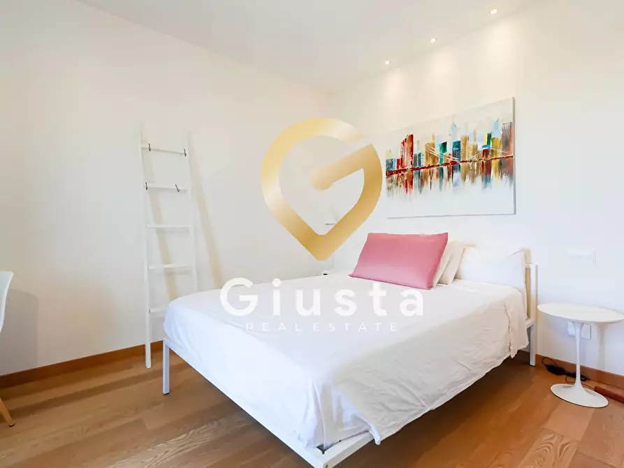 Immagine 32 di Villetta a schiera in vendita  in Via Delle Croci SN a Fasano