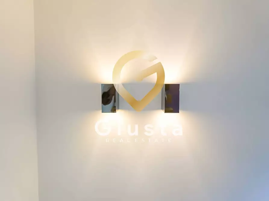 Immagine 45 di Villetta a schiera in vendita  in Via Delle Croci SN a Fasano