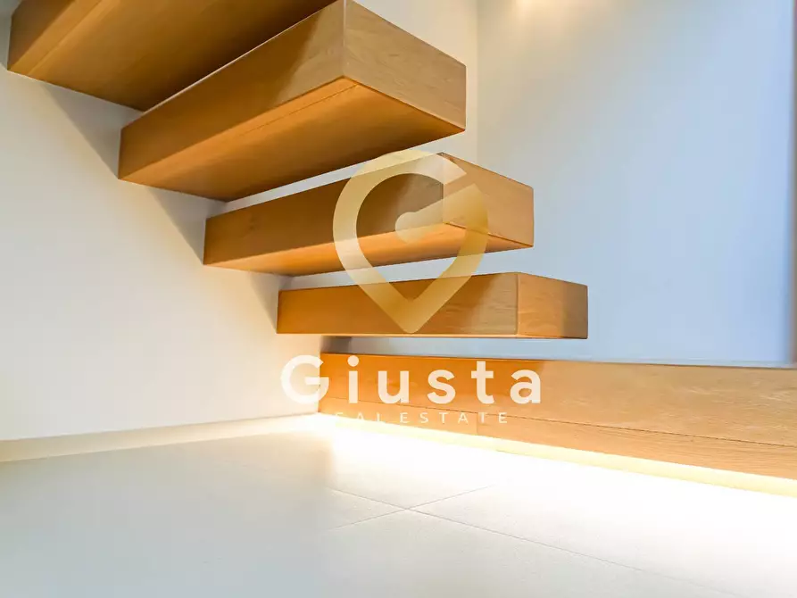 Immagine 52 di Villetta a schiera in vendita  in Via Delle Croci SN a Fasano