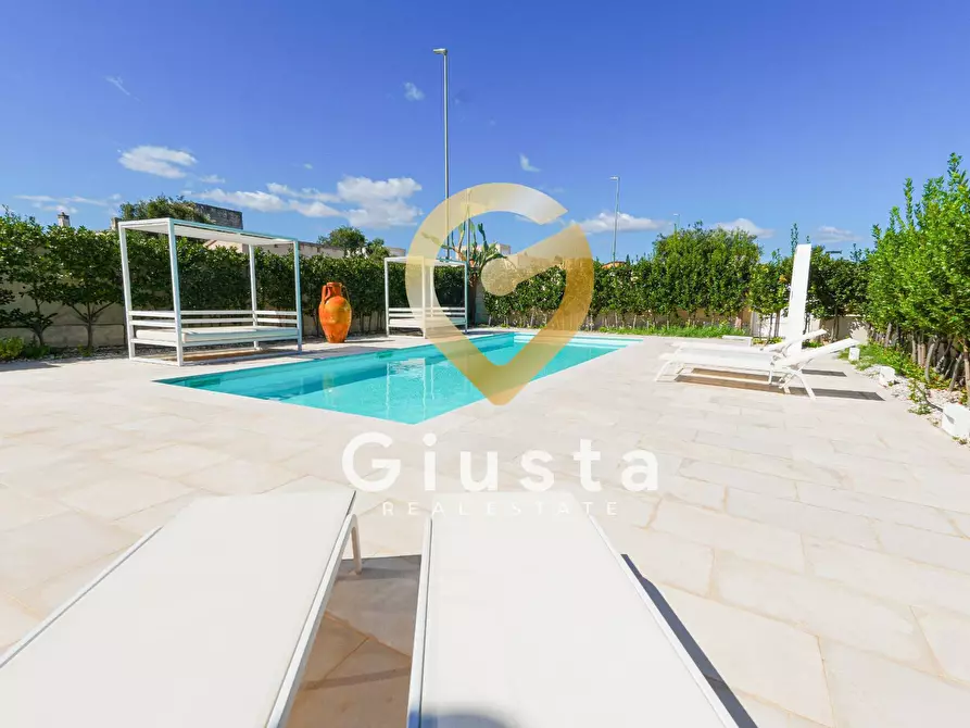 Immagine 70 di Villetta a schiera in vendita  in Via Delle Croci SN a Fasano