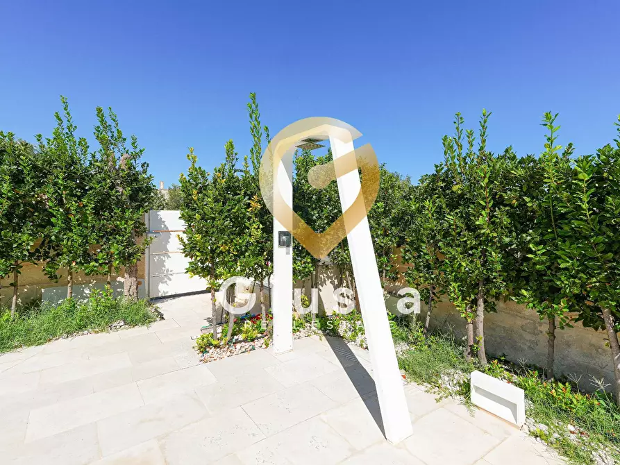 Immagine 74 di Villetta a schiera in vendita  in Via Delle Croci SN a Fasano