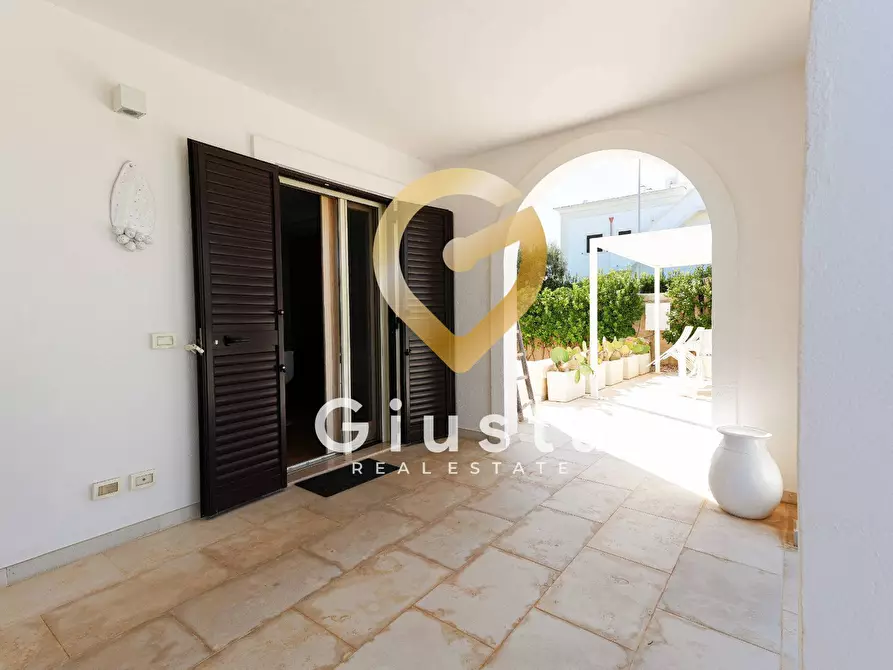 Immagine 82 di Villetta a schiera in vendita  in Via Delle Croci SN a Fasano