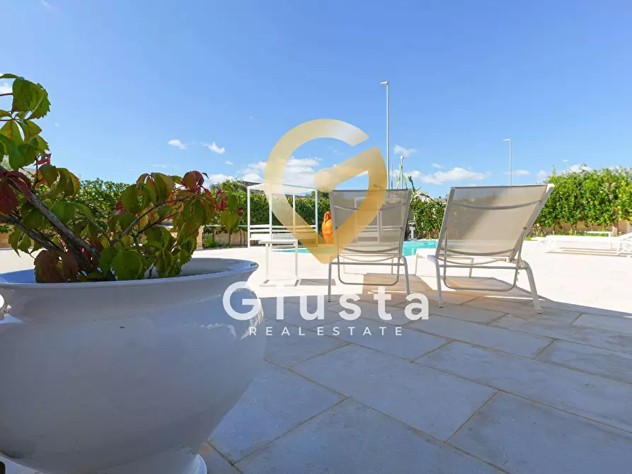 Immagine 83 di Villetta a schiera in vendita  in Via Delle Croci SN a Fasano