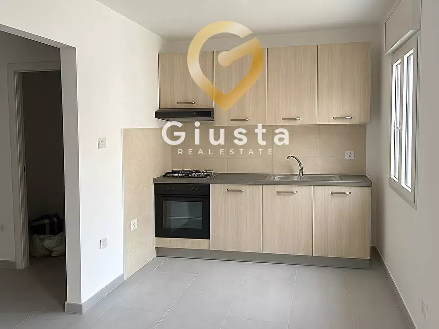 Immagine 2 di Appartamento in vendita  in Via Romagna 22 a Mesagne