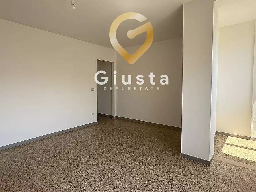 Immagine 13 di Appartamento in vendita  in Largo Antonio Pacinotti 3 a Brindisi