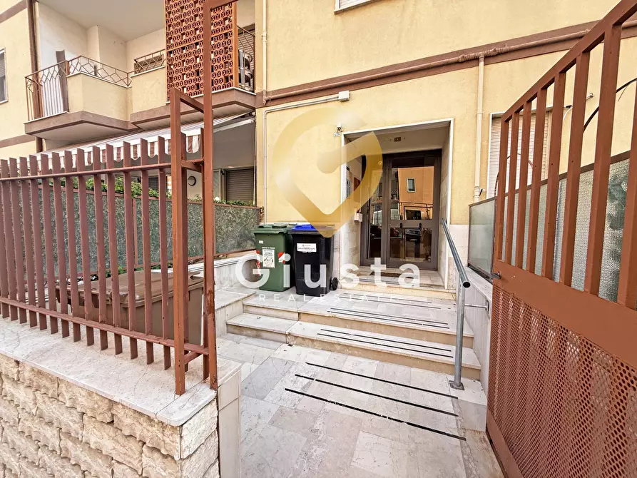 Immagine 4 di Appartamento in vendita  in Via Pastrengo 43 a Brindisi